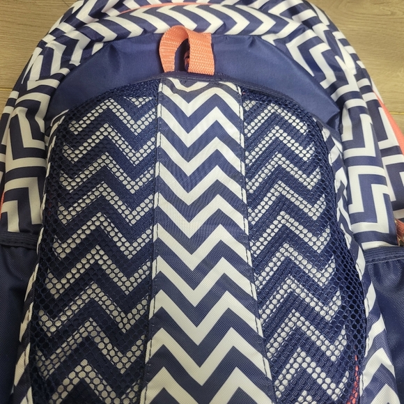 NWT Fuel backpack with matching lunchbox - Picture 3 of 8